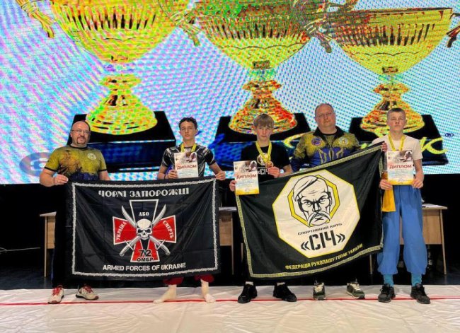 Волиняни здобули 18 нагород на Всеукраїнських змаганнях з рукопашу гопак