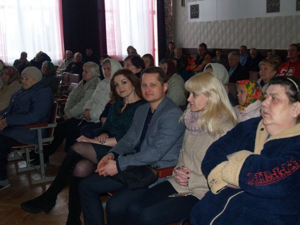 Підопічним Луцького геріатричного пансіонату влаштували свято