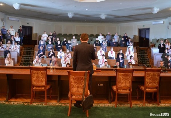 Депутат Гузь позбувся керівної посади. ФОТО