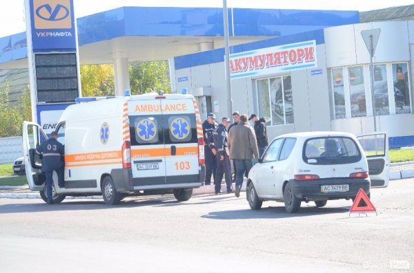 У Луцьку зіткнулись «Fiat» і «Hyundai»: людина в лікарні. ФОТО 