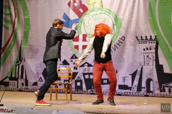 «Отдихаєм вмєстє» - переможці нового сезону КВН у Луцьку. ФОТО