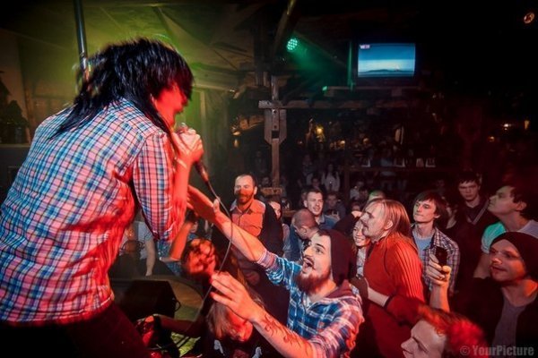 Як у луцькому клубі переспівували «Nirvana». ФОТО