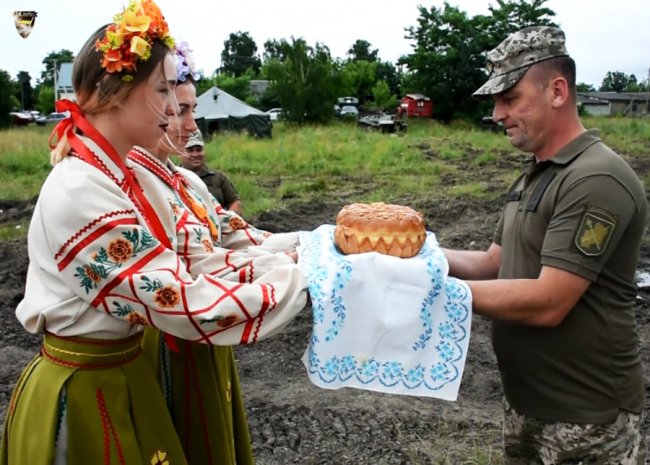 Повернулися додому: у Володимирі-Волинському зустріли військових з передової. ФОТО