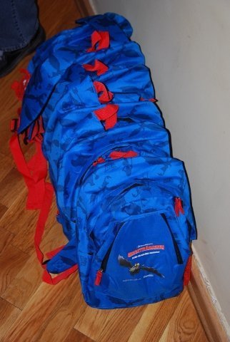 Благодійна шкільна акція в Луцьку. ФОТО