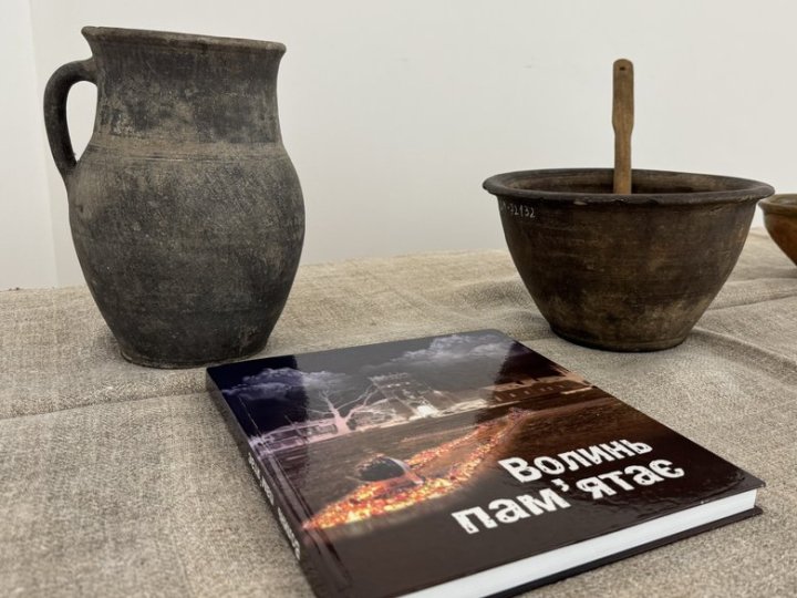 В музеї у Луцьку презентували виставку-проєкт «Голодні жнива»