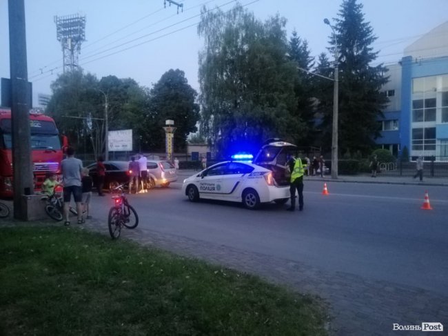 У Луцьку – аварія за участі двох легковиків. ФОТО