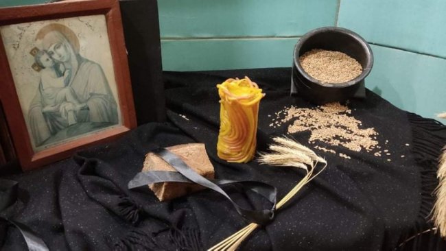 «Вкрадене дитинство»: на Волині презентували виставку про Голодомор. ФОТО