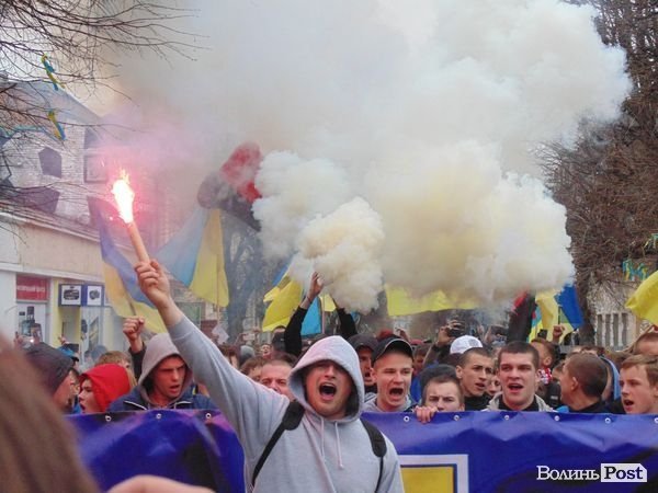 «Антипутінський» марш у Луцьку. ФОТО