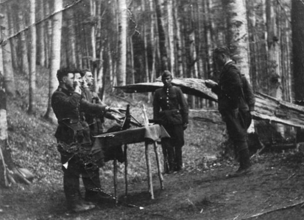 Присяга підстаршинської школи в Чорному лісі