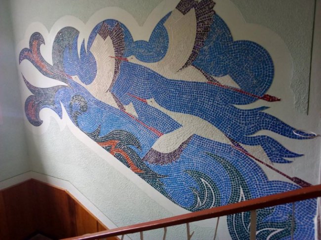 Радянські мозаїки на фасадах луцьких будинків. ФОТО