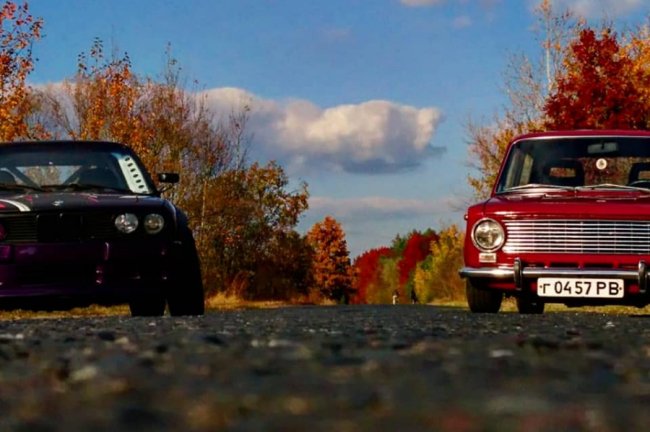 Для залізних коней Луцького автомотоклубу влаштували фотосесію. ФОТО