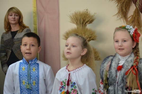 У Луцьку відчинилась «Різдвяна майстерня». ФОТО