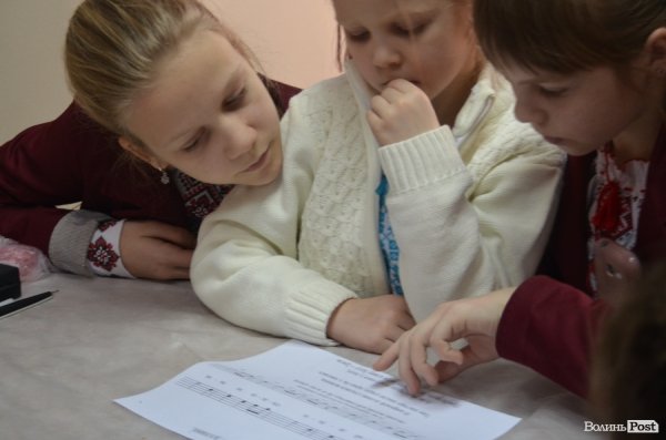 У Луцьку відчинилась «Різдвяна майстерня». ФОТО