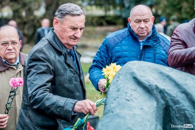 Відгомін війни: у Луцьку вшанували жертв Другої світової. ФОТО