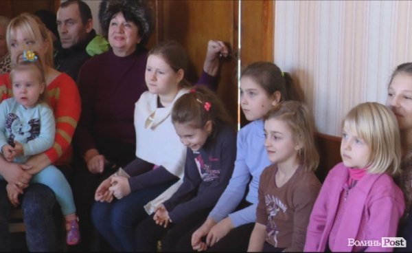 У Нововолинську – свято для дітей у лікарні. ФОТО