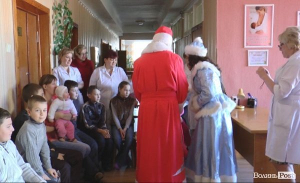 У Нововолинську – свято для дітей у лікарні. ФОТО