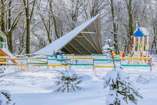 Волинське містечко перетворилося у засніжену казку