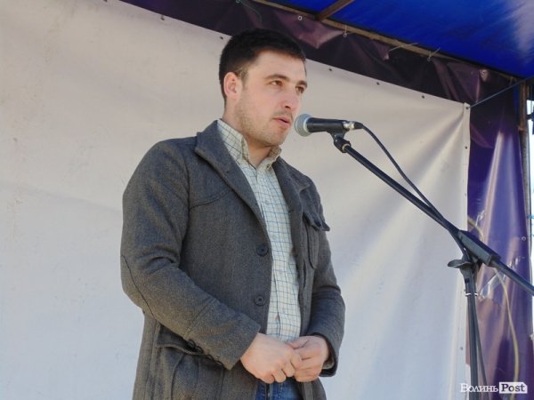 «Зраді стоп!» – Народне віче у Луцьку. ФОТО