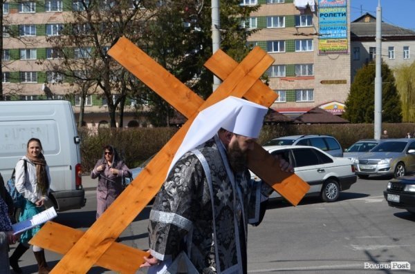 У Луцьку відбувся загальноміський Страждальний хресний хід. ФОТО