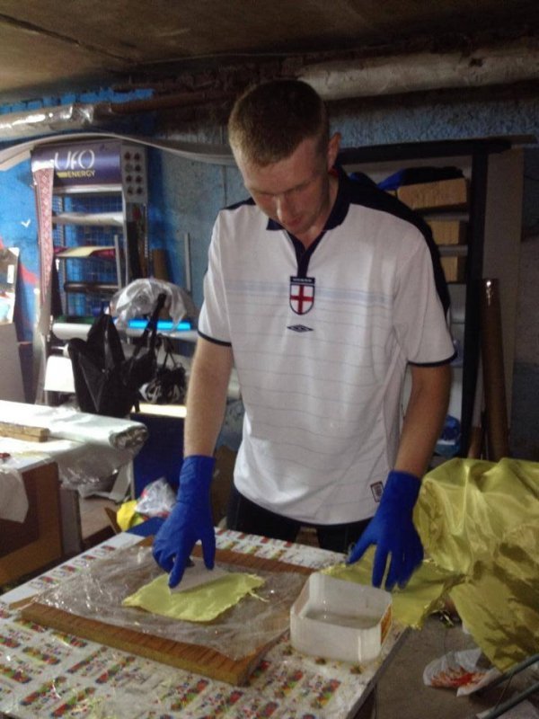 На Волині налагодили виробництво касок для наших бійців