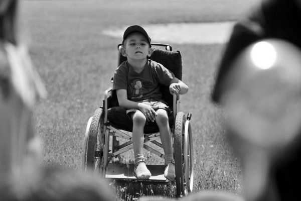 Байкери-«терапевти» влаштували свято для дітей. ФОТО