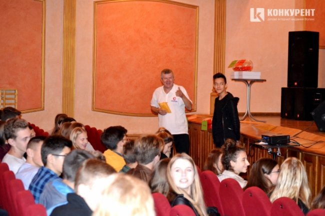 Луцьким школярам розповіли про шкоду від наркотиків. ФОТО