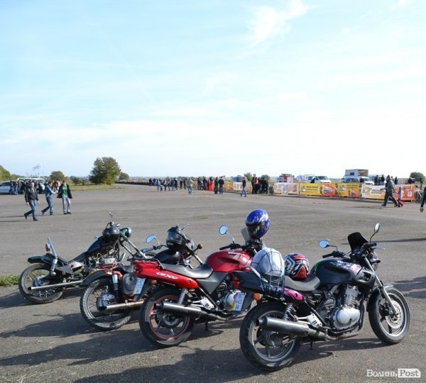 Автомотофестиваль під Луцьком: день другий. ФОТО