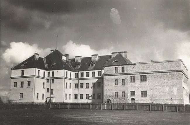 Будинок «Польської матері шкільної». Фото, 1936 р. Із фондів Волинського краєзнавчого музею.