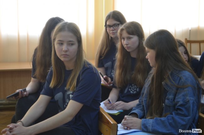 «Програма 15»: як у ліцеї біля Луцька вчать підлітків протистояти життєвим ризикам. ФОТО