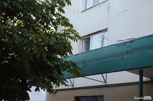 На проспекті Грушевського у Луцьку горіла квартира. ФОТО