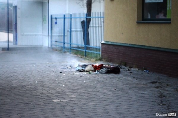 На проспекті Грушевського у Луцьку горіла квартира. ФОТО