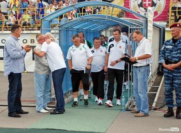 «Волинь» - «Карпати»:  історія однієї нічиєї в фото