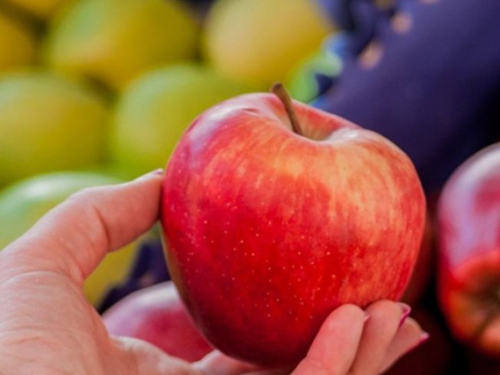 В Україні дорожчають овочі та фрукти: причини подорожчання та прогноз цін