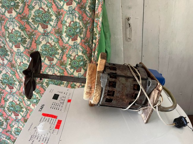 Умілець з Волині за три місяці спроектував та зібрав трактор і створює сільгоспреманент. ФОТО