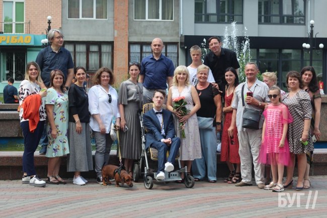 На Волині випускник із важкою формою ДЦП отримав золоту медаль за успіхи в навчанні 