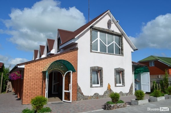 На шашлик і долму - за місто. Смачного Луцька!