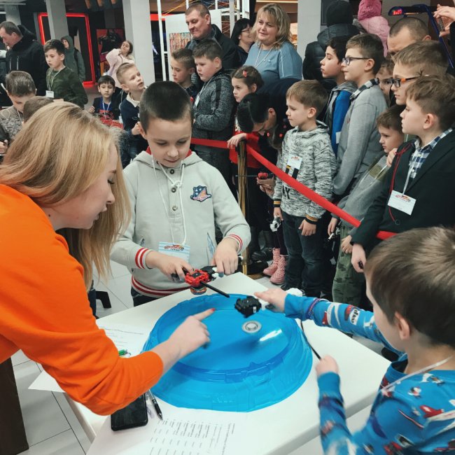 Що цікавого відбудеться у березні в «Смугастому носорогові»*