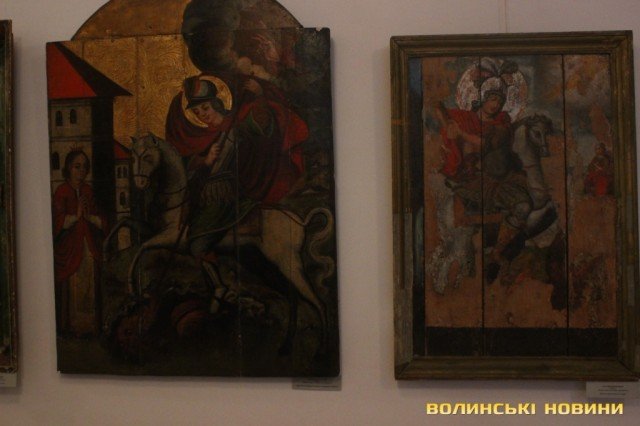 Святі воїни: у Луцьку відкрили виставку унікальних ікон