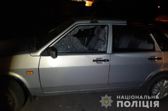 У Луцьку затримали серійного злодія, який за ніч обікрав аж 5 автівок. ФОТО