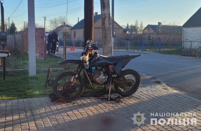 На Волині 15-річний мотоцикліст зіткнувся з маршруткою