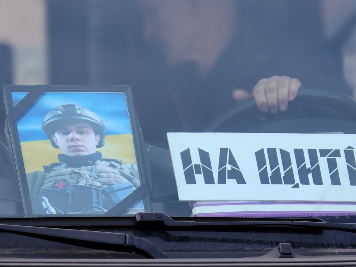 У 20 років життя обірвала війна: на Волині попрощалися з молодим Героєм Костянтином Масюком