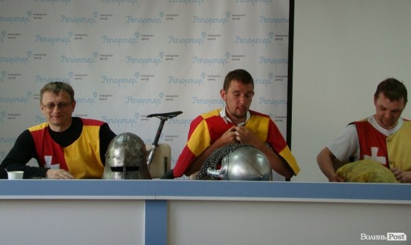 Велолицарі запрошують лучан на костюмований велопробіг. ФОТО 