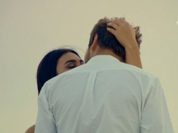 Не відчуваєш землі під ногами, - лучанка про поцілунок на телешоу