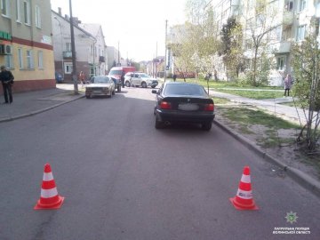 У Луцьку автівка переїхала 7-річну дівчинку: дитина – у лікарні