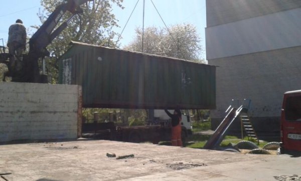 У Луцьку демонтували незаконно встановлені гаражі. ФОТО