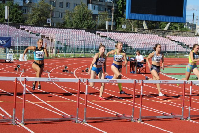 Волинські спортсмени здобули чимало нагород у перший день чемпіонату України з легкої атлетики