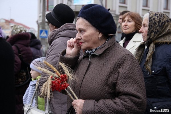 Як Луцьк вшановував жертв Голодомору. ФОТО