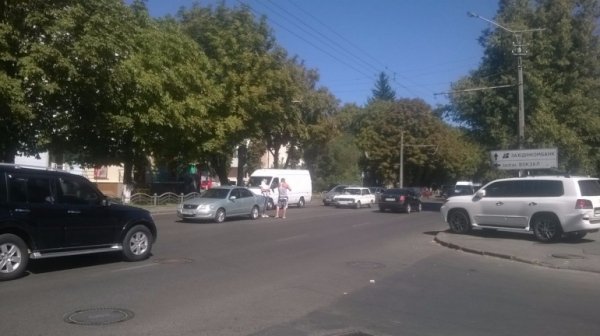 У Луцьку ДТП: «Жигуль» зіткнувся з «Ніссаном». ФОТО