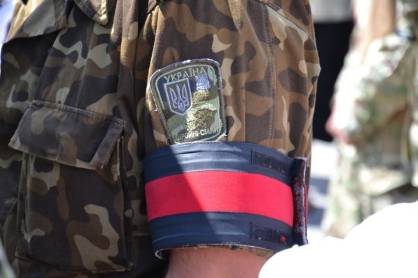 Луцьк попрощався із бійцем батальйону «Айдар», що загинув на Сході. ФОТО