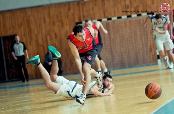 Як волиняни «познущалися» над тернополянами. ФОТО